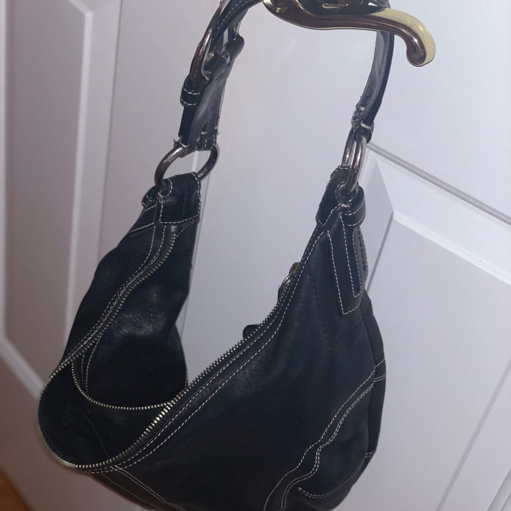 Coach Bags - Picture 2 of 8